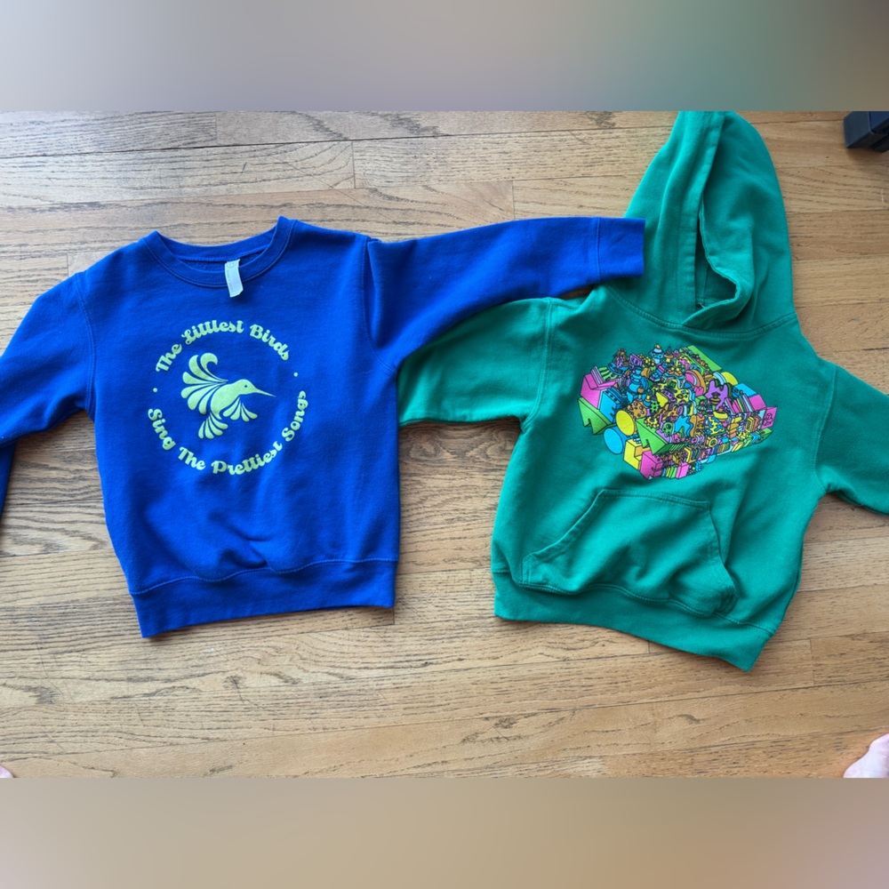 Vintage! Zero Gravity and Meow Wolf Sweatshirts Kids 5/6